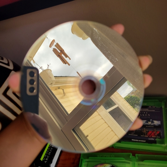 Bundle Destiny 2: Forsaken Legendary Collection/Plants vs Zombies Xbox one - Picture 3 of 5